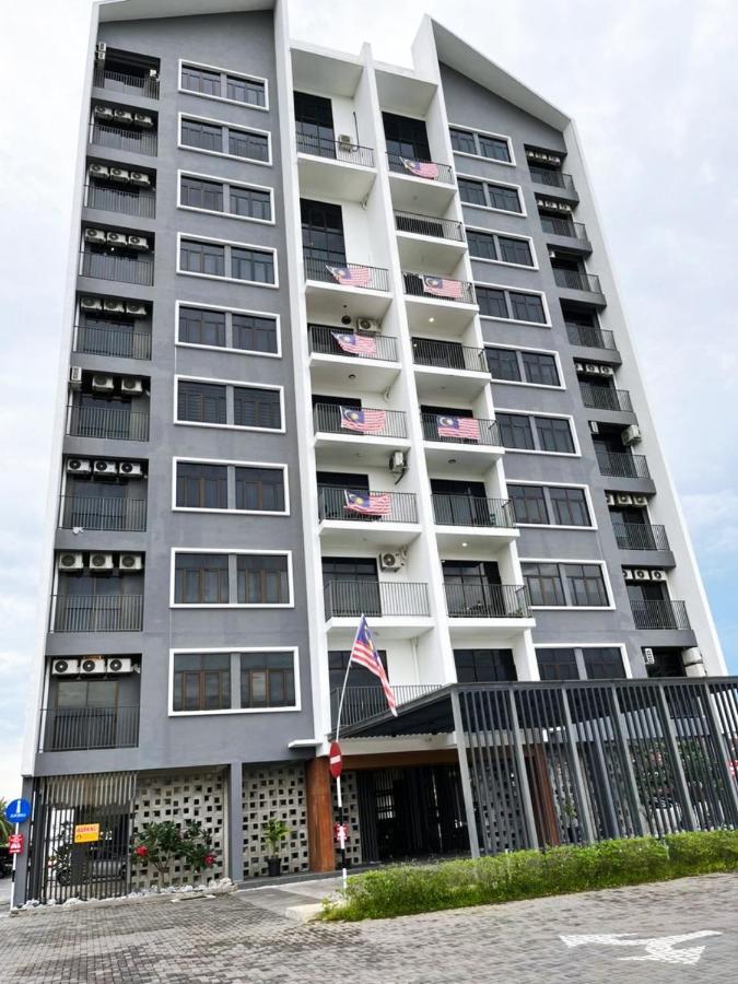 Condo 2-10 Imperio Professional Suite Alor Setar Extérieur photo